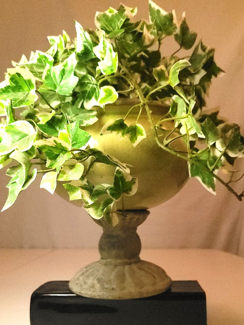 1998 Green Crackle Glaze Pedestal Urn Vase Planter Faux Variegated Ivy 13"